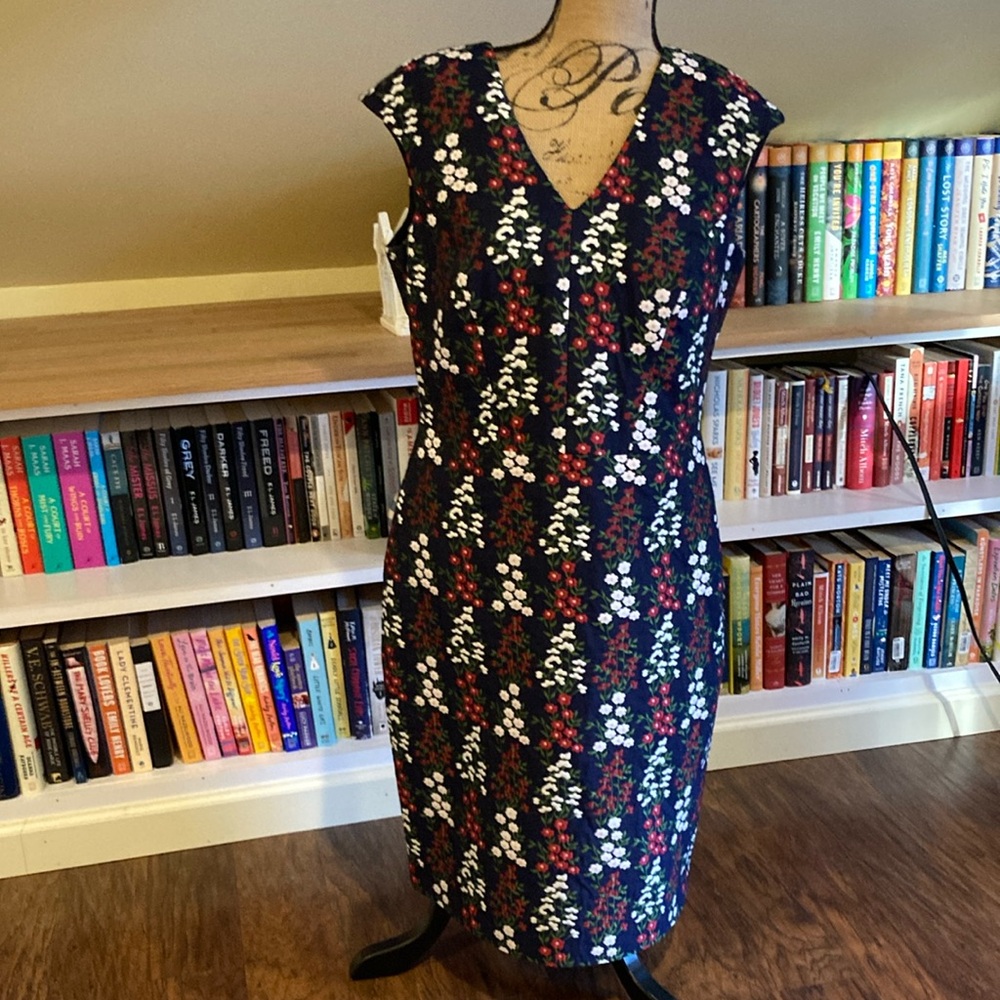 Brooks Brothers Embroidered Floral Sheath Dress